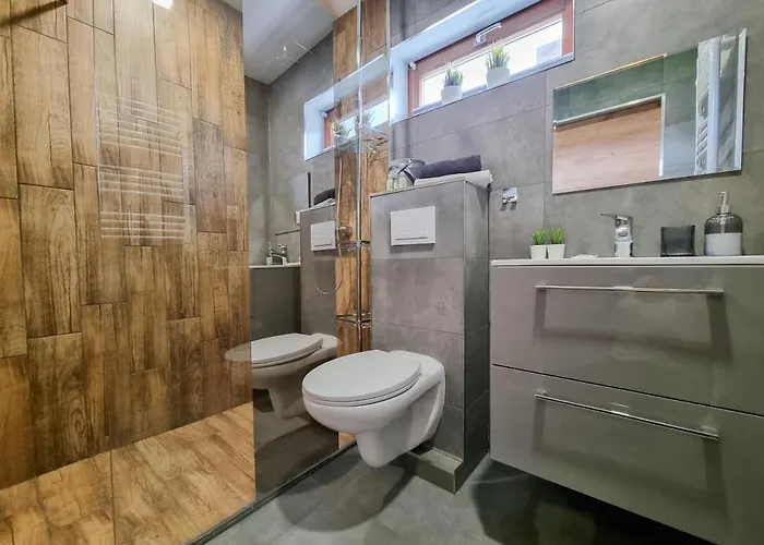 W Karkonoszach. Cichy Zakatek Wojcieszyce